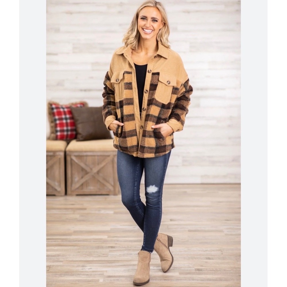 Akair Women's Corduroy Plaid Sherpa Lined Shacket Jacket Size M Cozy Rugged EUC